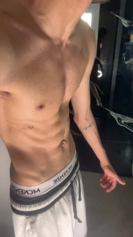 Adamsito profile photo