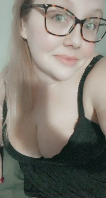 Alaska Skye OnlyFans profile on OnlySeek