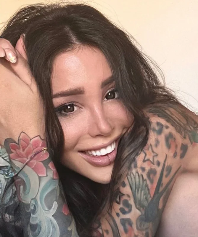 Alexis profile photo