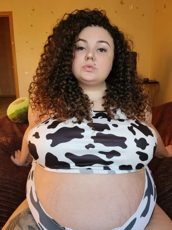 Alicefrommarsbbw profile photo