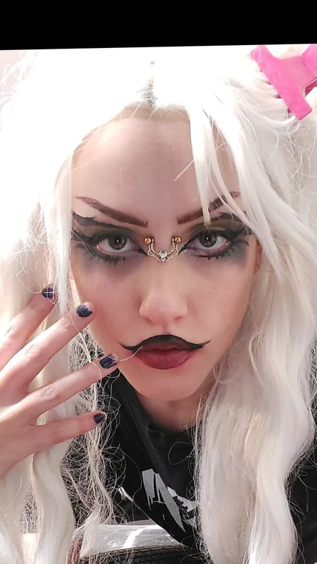 Aliceneverwhore OnlyFans profile on OnlySeek