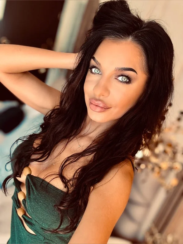 ANISYIA profile photo