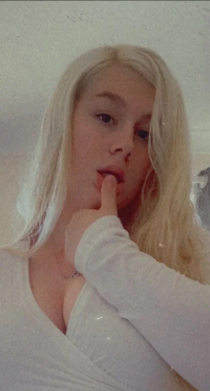 Astridrosexoxo profile photo