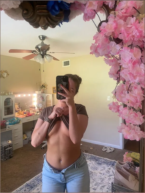 Holly✨ OnlyFans profile on OnlySeek