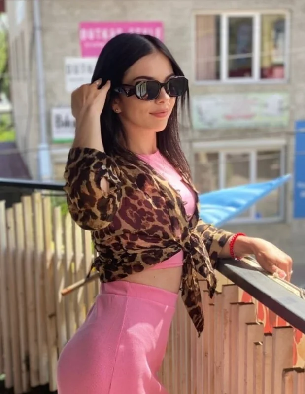 Bella Queen OnlyFans profile on OnlySeek
