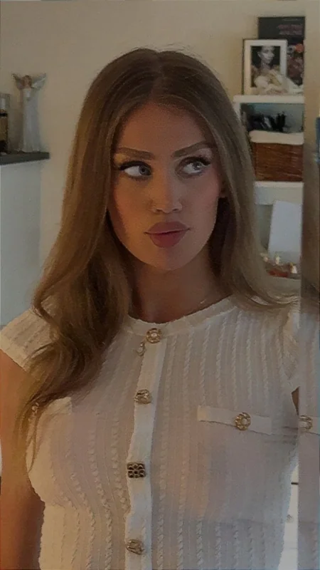 BÈLLA MALAK profile photo