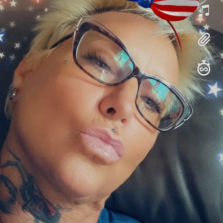 Blackwidowxxx OnlyFans profile on OnlySeek