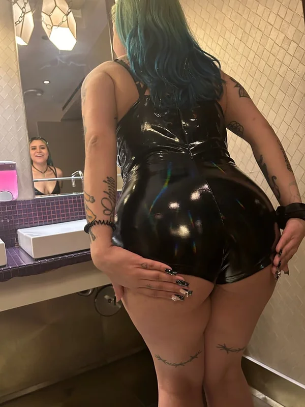 S profile photo