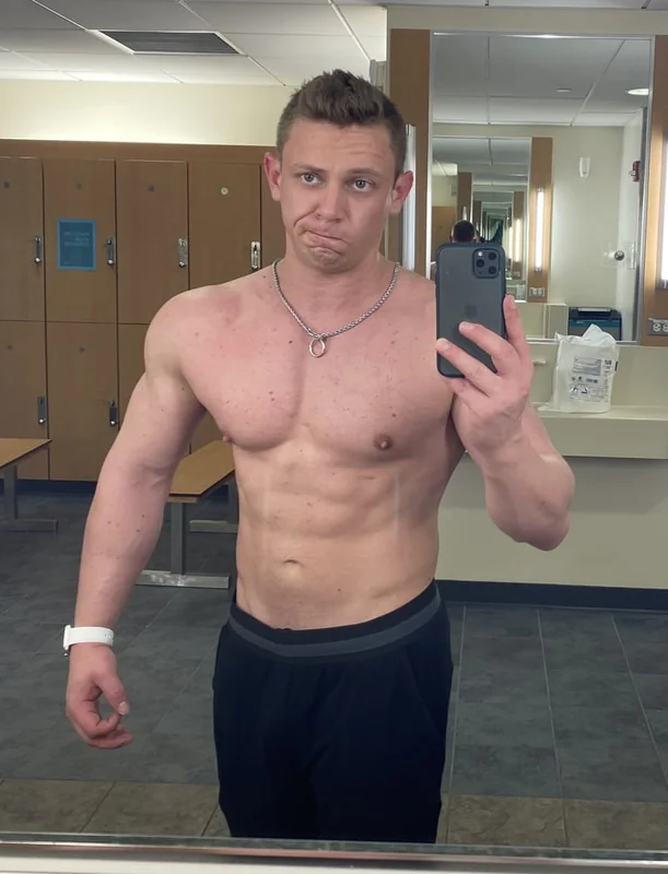 BostonJock1 OnlyFans profile on OnlySeek