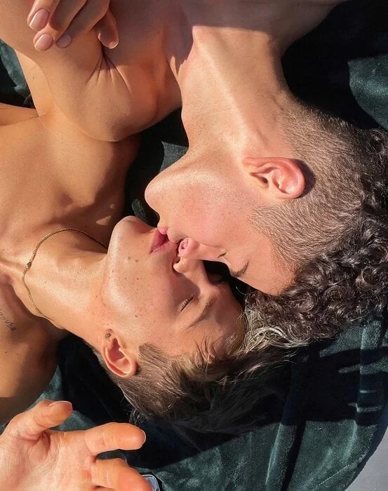 Boysofthesun OnlyFans profile on OnlySeek
