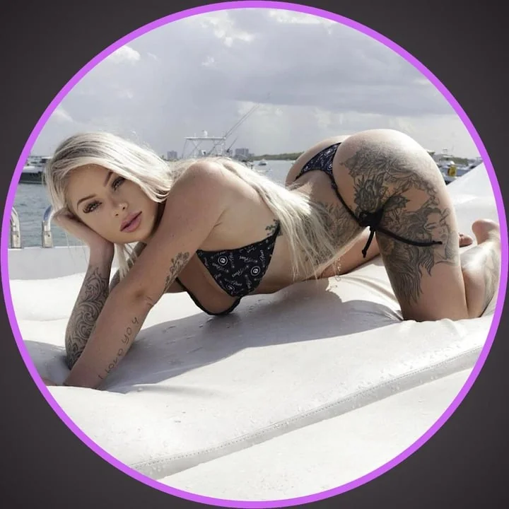 Brookegonerouge profile photo