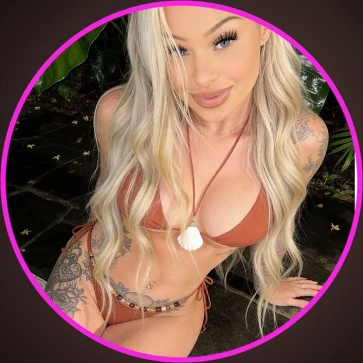 😘 Brooke is 𝗖𝗥𝗘𝗔𝗠𝗬 🥛 profile photo