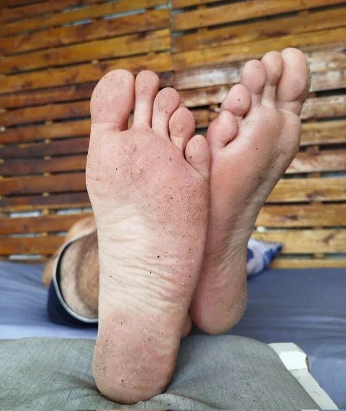 Brunobigfeetfree profile photo