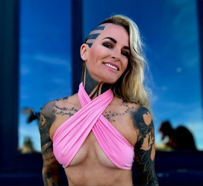 Carolinemathias profile photo