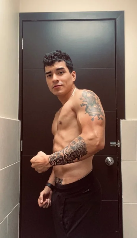 Alistter2410 profile photo