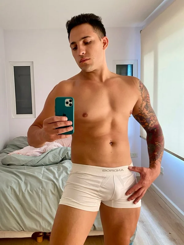 🎥 Custom content 🔞 OnlyFans profile on OnlySeek