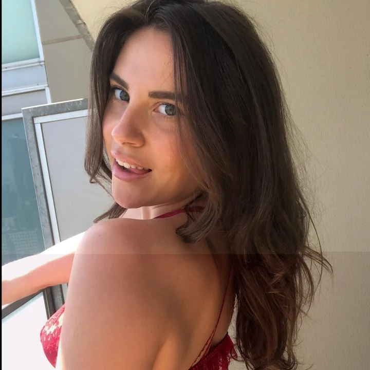 Charlottejames profile photo