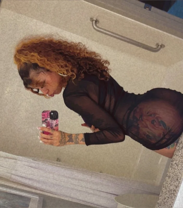 Cravingdesiree profile photo