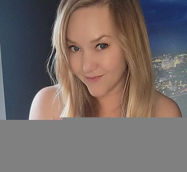 Crystalsunshine OnlyFans profile on OnlySeek