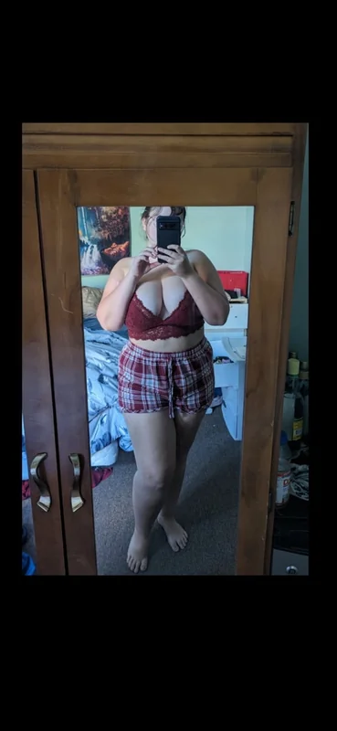 Curvycadeau00 profile photo