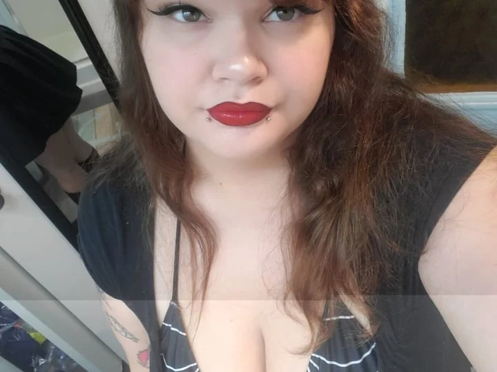 Deadbunnykitty profile photo