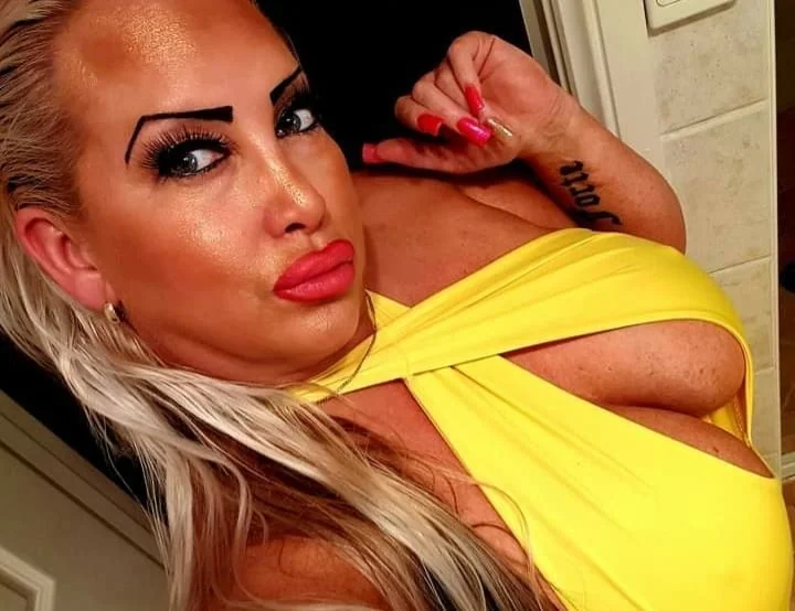 djpamelamc profile photo