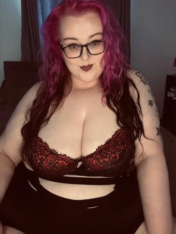 Ellebb profile photo