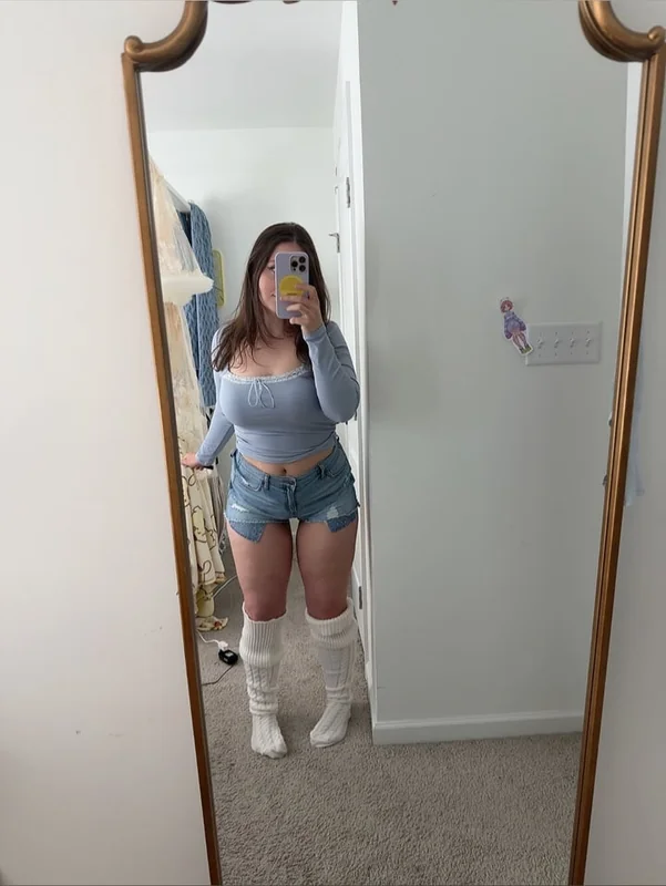 Ellesfreepage profile photo