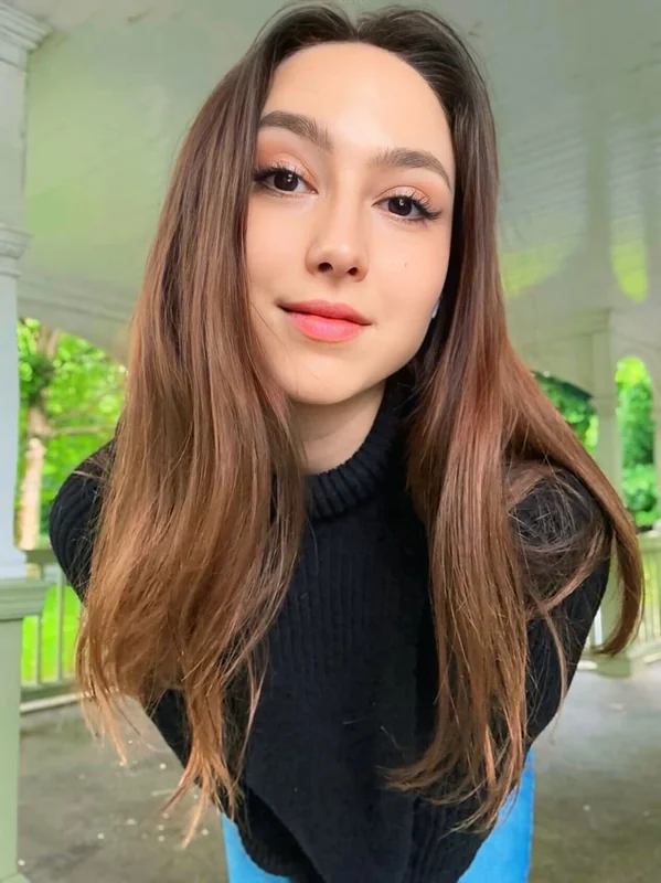 Emilia Jolly 🧚‍♀️ profile photo