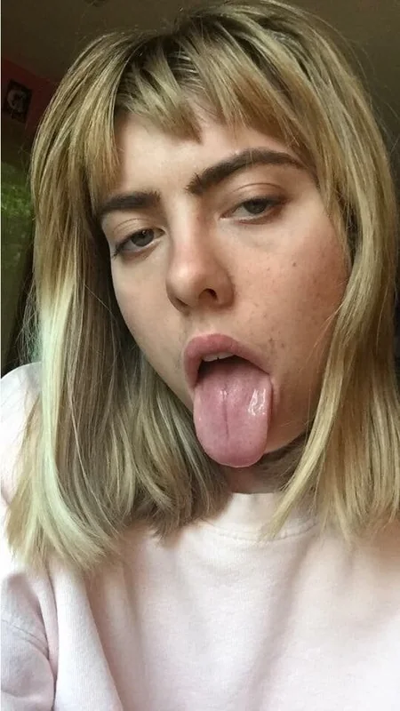 Emilyplaysbball profile photo