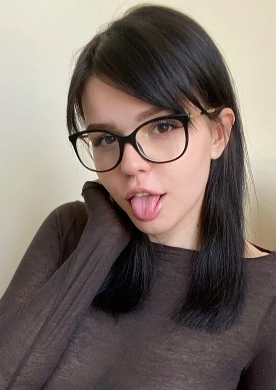 Eslain profile photo
