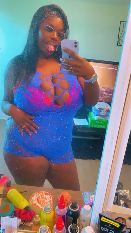 Fatcreamymookie OnlyFans profile on OnlySeek