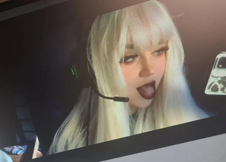 filthyfangirl profile photo