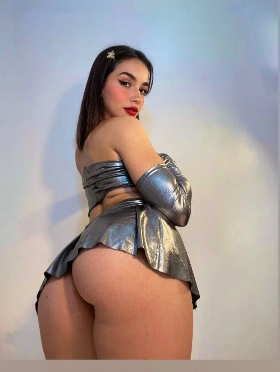 Floryasmin OnlyFans profile on OnlySeek