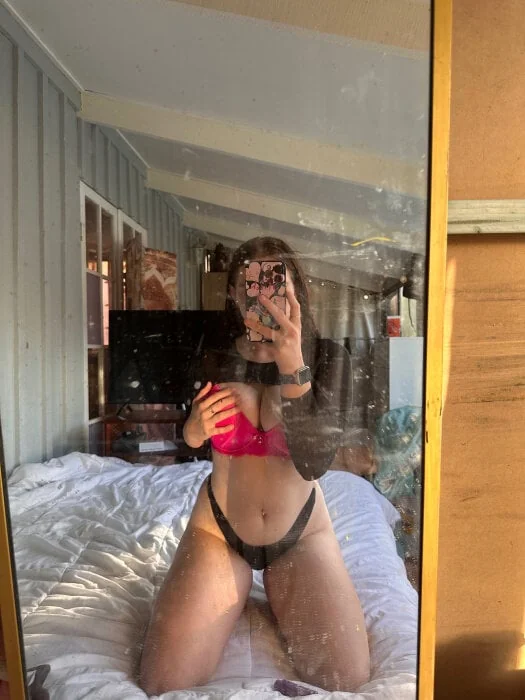 Flxpxx OnlyFans profile on OnlySeek