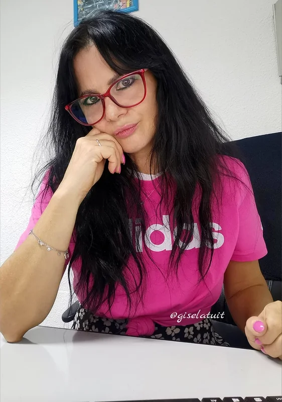 Giselatuit OnlyFans profile on OnlySeek