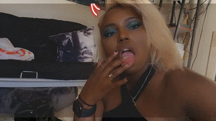 Goddessnia21 profile photo