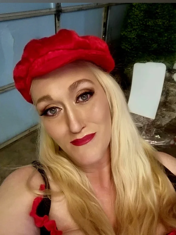 GoddessSeeChelle OnlyFans profile on OnlySeek