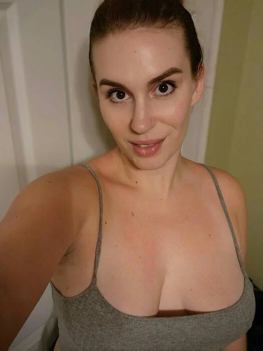 Hazymaeveyl profile photo