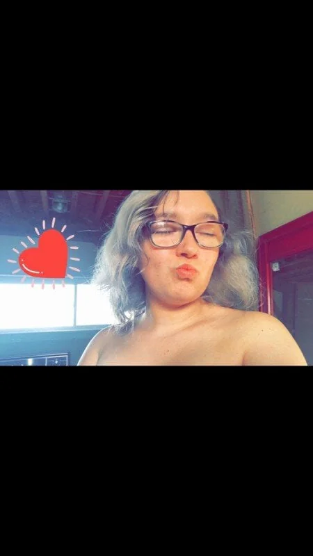 Hhuxx OnlyFans profile on OnlySeek