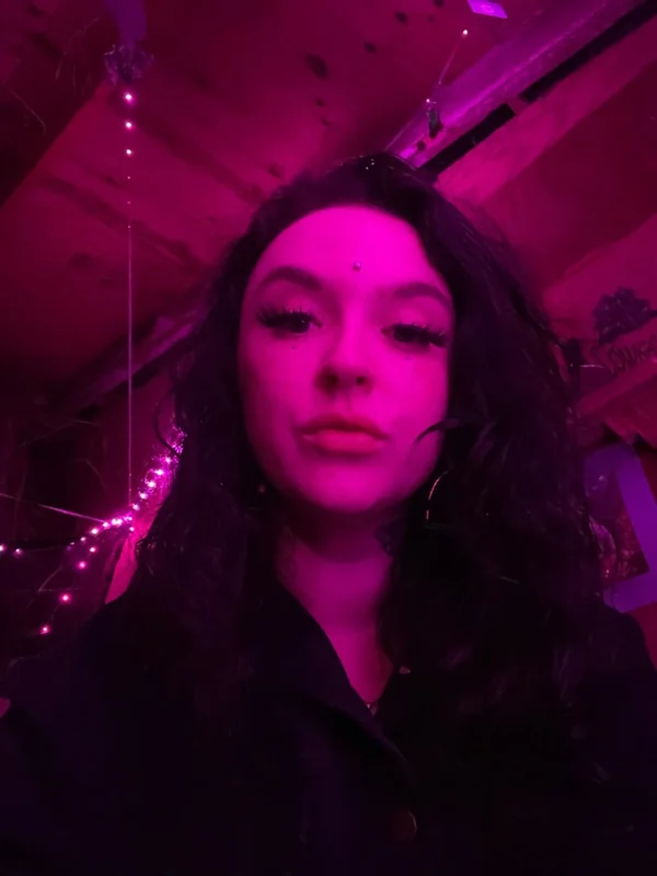 Hollypop9 profile photo