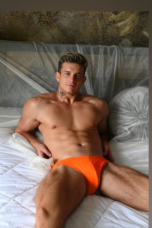 Bruce Harrelson OnlyFans profile on OnlySeek