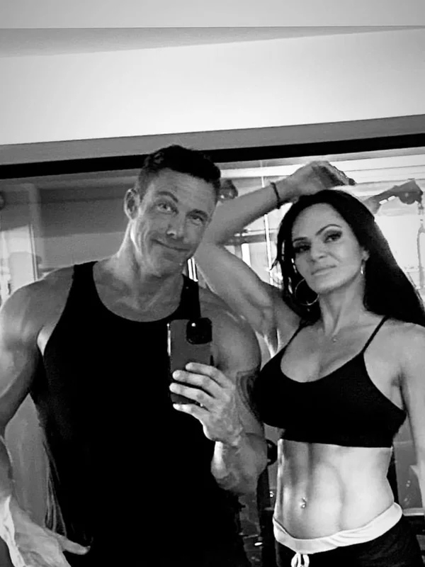 Hotandfitcouple profile photo