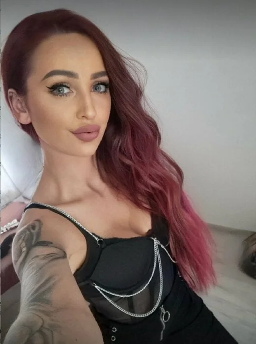 Hotcherryx profile photo