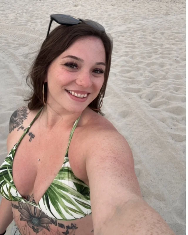 Indicaarose OnlyFans profile on OnlySeek