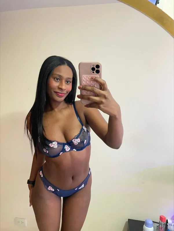 Jamila OnlyFans profile on OnlySeek