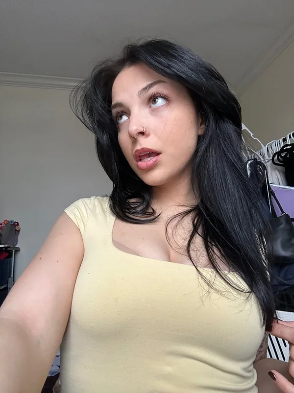 Jonnieraee profile photo