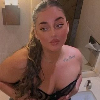 Juicyjanele profile photo
