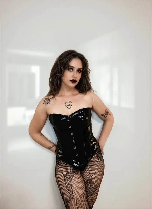 Julymoon profile photo