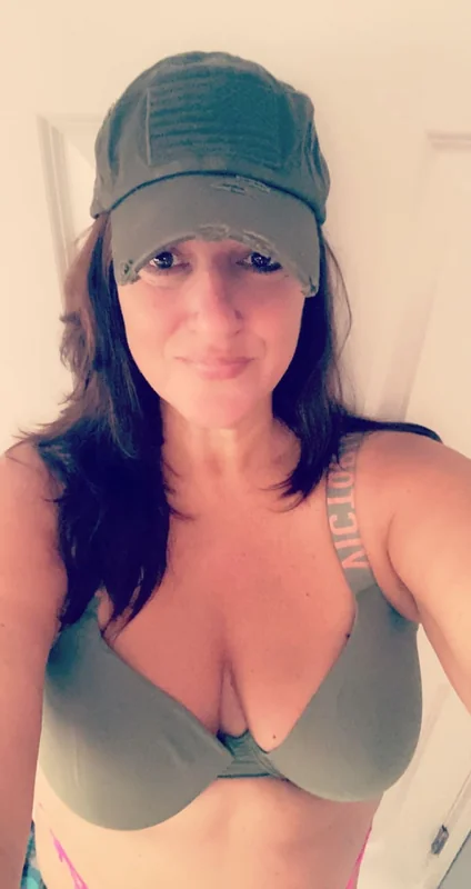 Kikithemom OnlyFans profile on OnlySeek